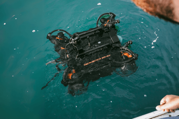 What is an ROV? And Why You Need One - Oceanbotics